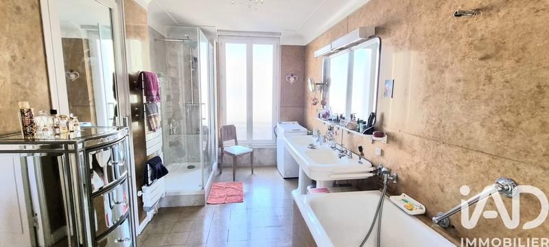 Appartement - 178 m² - 4 pièces