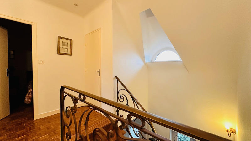 Maison - 133 m² - 7 pièces