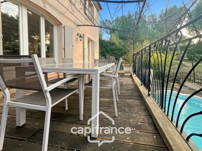 Villa - 95 m² - 4 pièces