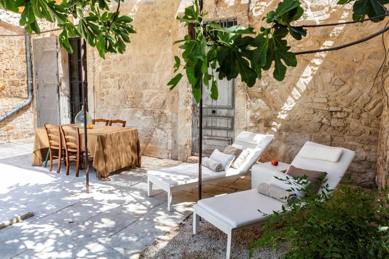 Manoir - 1 100 m² - 18 pièces