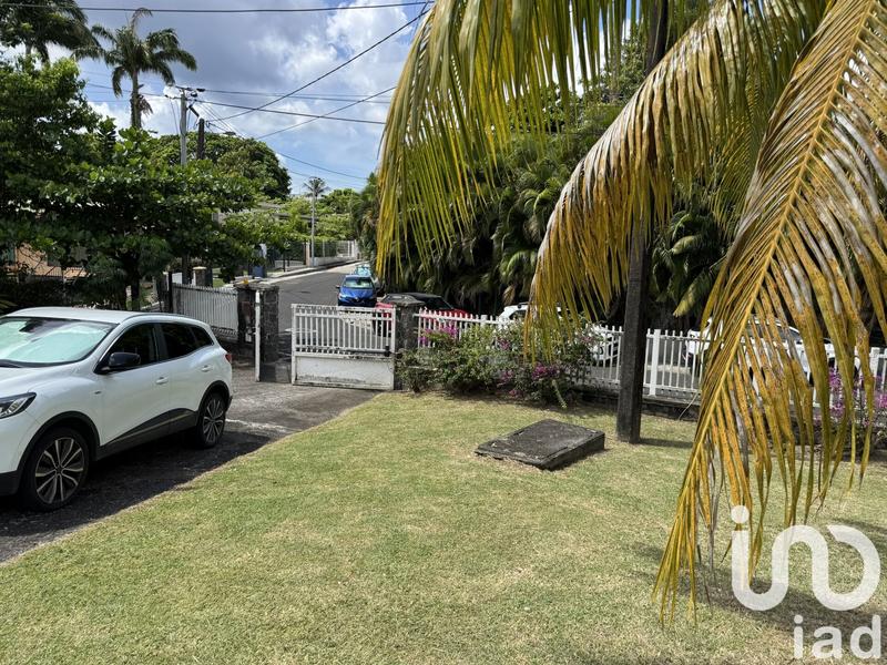 Maison - 250 m² - 4 pièces