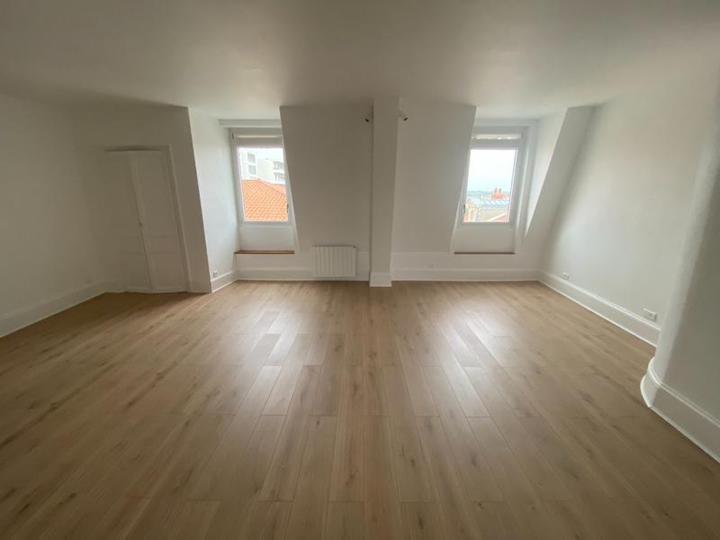 Appartement - 127 m² - 4 pièces