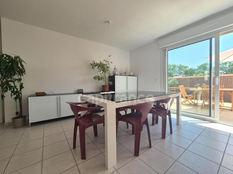 Maison - 79 m² - 4 pièces