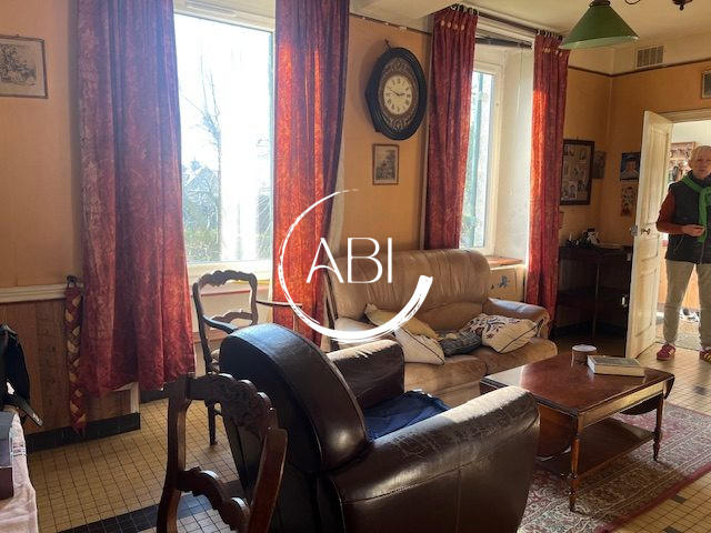 Maison - 110 m² - 4 pièces