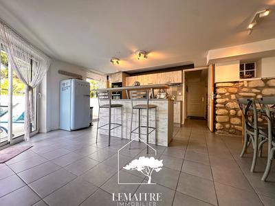 Appartement - 64 m² - 2 pièces