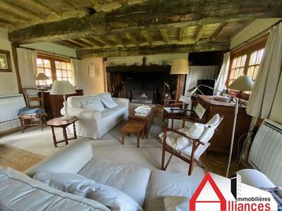 Maison - 180 m² - 8 pièces