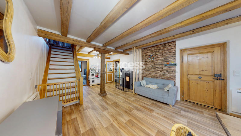 Maison - 80 m² - 4 pièces