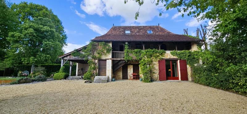 Demeure - 105 m² - 4 pièces