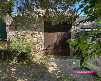 Maison - 143 m² - 3 pièces