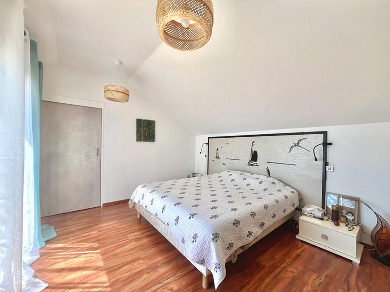 Villa - 220 m² - 5 pièces