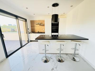 Maison - 126 m² - 6 pièces