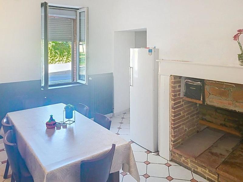 Maison - 301 m² - 11 pièces