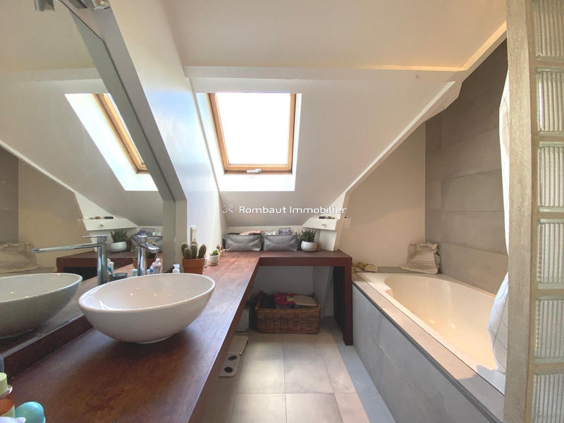 Maison - 130 m² - 6 pièces