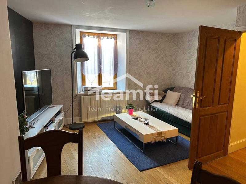 Maison - 181 m² - 7 pièces