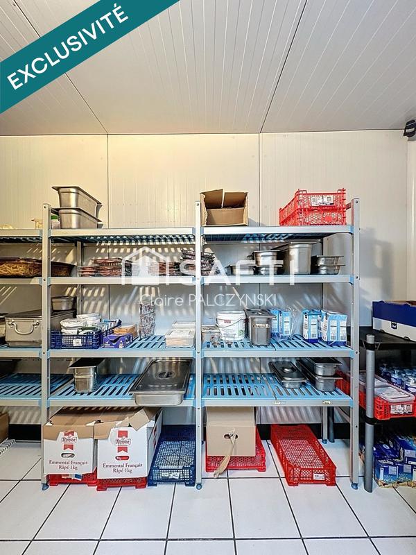 Local commercial - 198 m² - 4 pièces