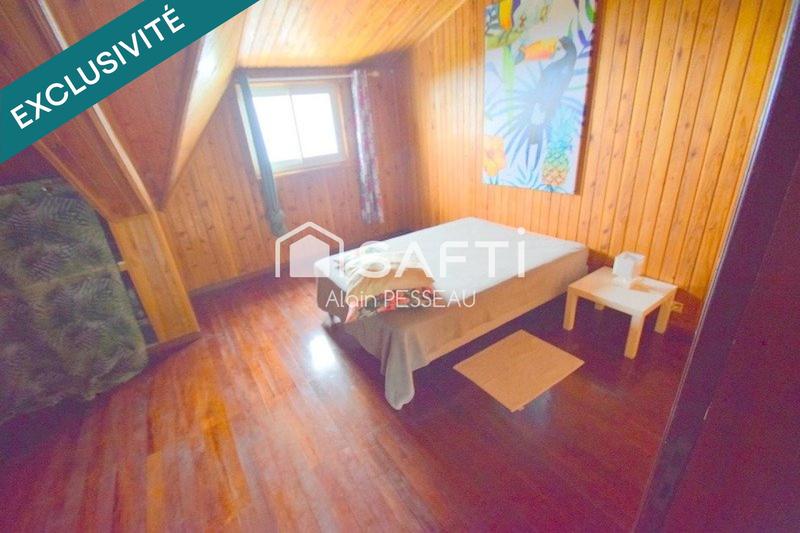 Maison - 206 m² - 10 pièces