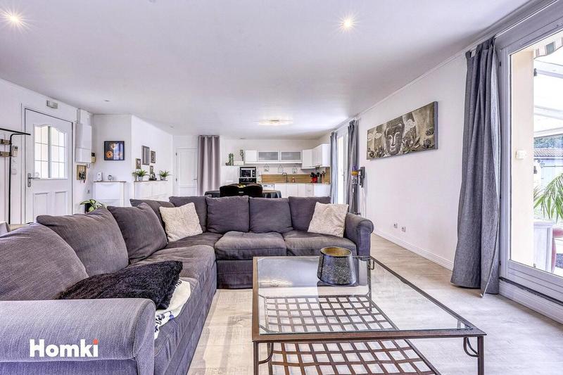 Maison - 92 m² - 4 pièces