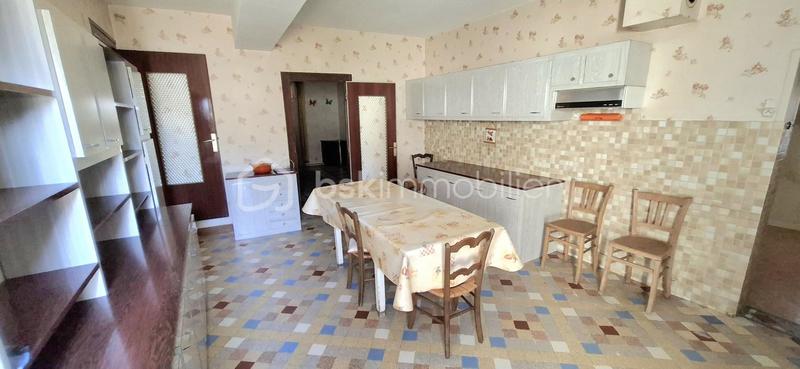 Maison de ville - 175 m² - 8 pièces