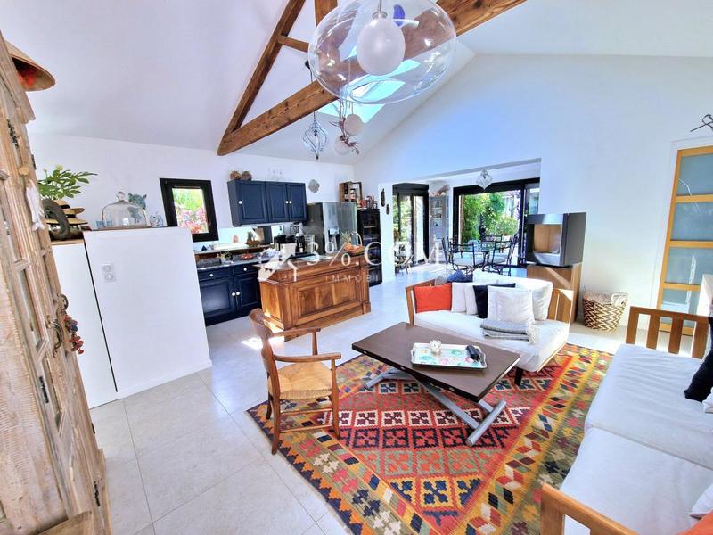 Villa - 98 m² - 5 pièces