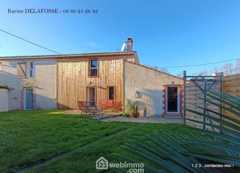Maison de village - 349 m² - 13 pièces