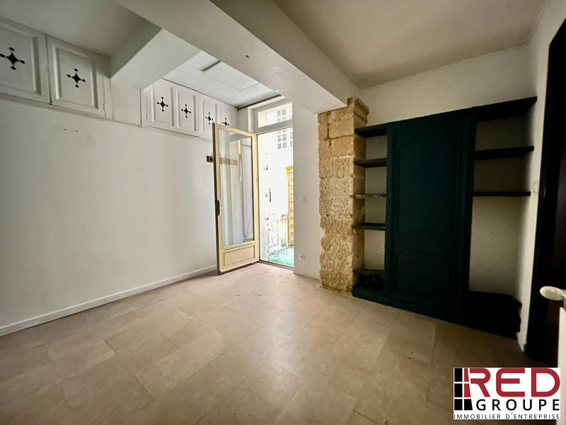 Local d'activités - 73 m²