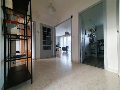 Maison - 173 m² - 6 pièces