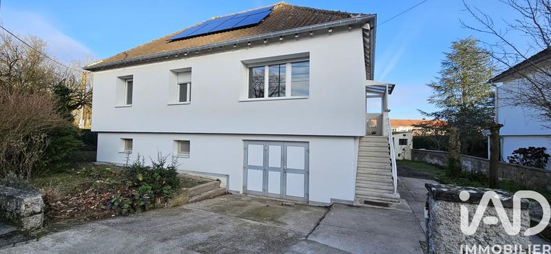 Maison - 92 m² - 6 pièces