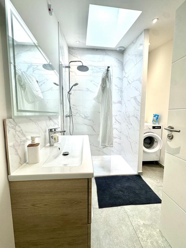 Maison - 180 m² - 5 pièces