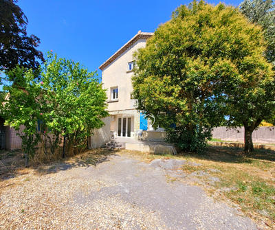 Maison - 175 m² - 10 pièces