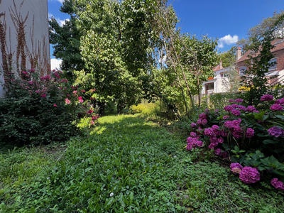 Maison - 95 m² - 5 pièces