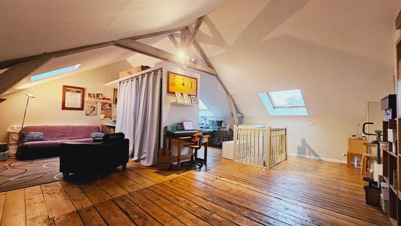 Maison - 163 m² - 5 pièces