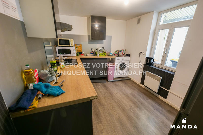 Chambre - 9 m² - 6 pièces