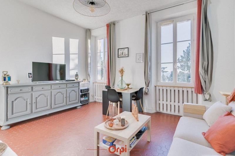 Appartement - 77 m² - 3 pièces