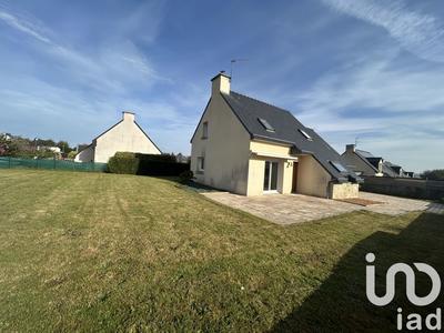 Maison - 92 m² - 5 pièces