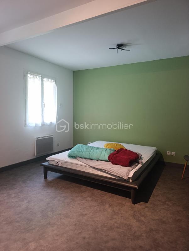 Maison traditionnelle - 100 m² - 5 pièces