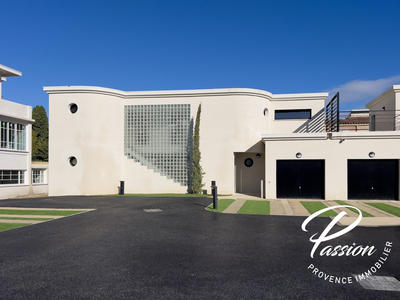 Maison contemporaine - 102 m² - 4 pièces