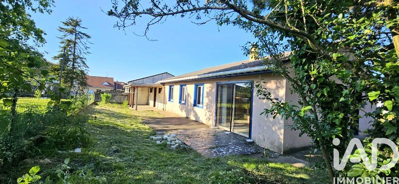 Maison - 92 m² - 6 pièces