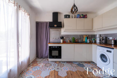 Maison - 93 m² - 5 pièces