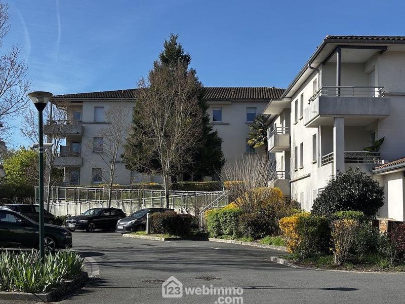 Appartement - 62 m² - 3 pièces