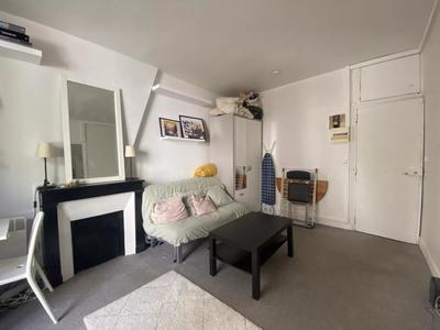 Studio - 17 m² - 1 pièce