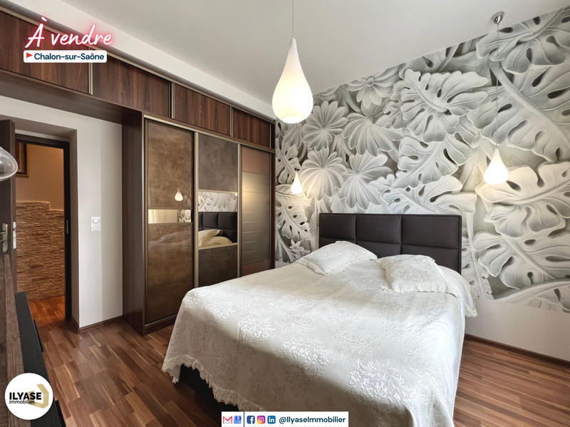 Appartement - 108 m² - 5 pièces