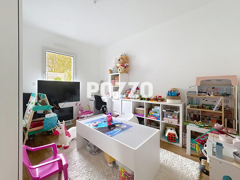 Maison - 95 m² - 5 pièces