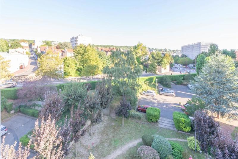 Appartement - 79 m² - 4 pièces