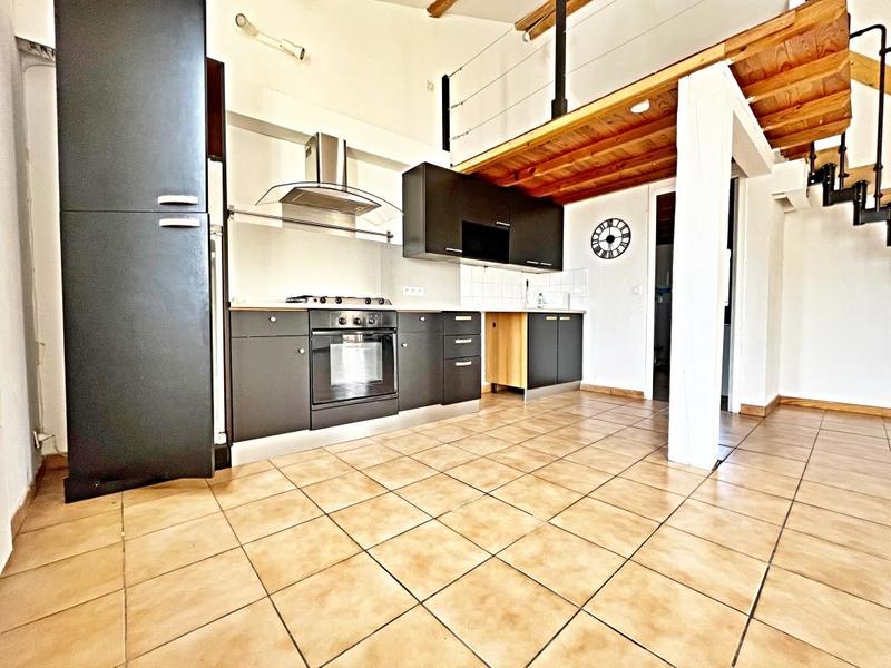 Appartement - 66 m² - 2 pièces