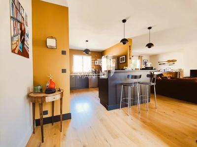 Maison d'architecte - 150 m² - 8 pièces