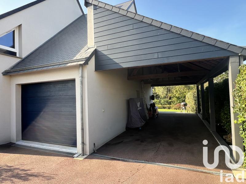 Maison - 185 m² - 9 pièces