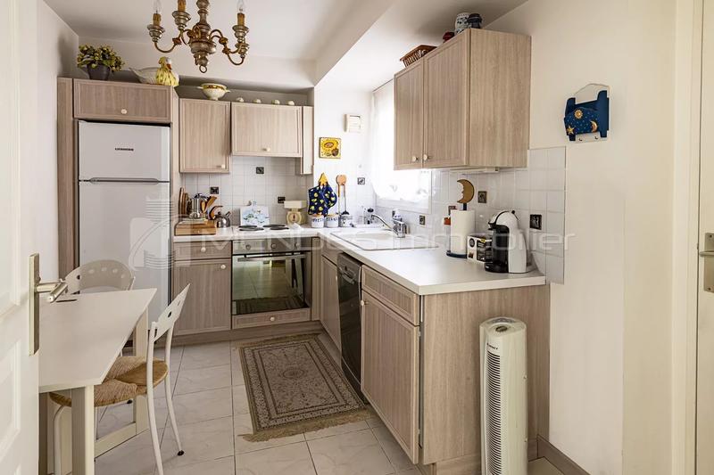 Appartement - 85 m² - 3 pièces