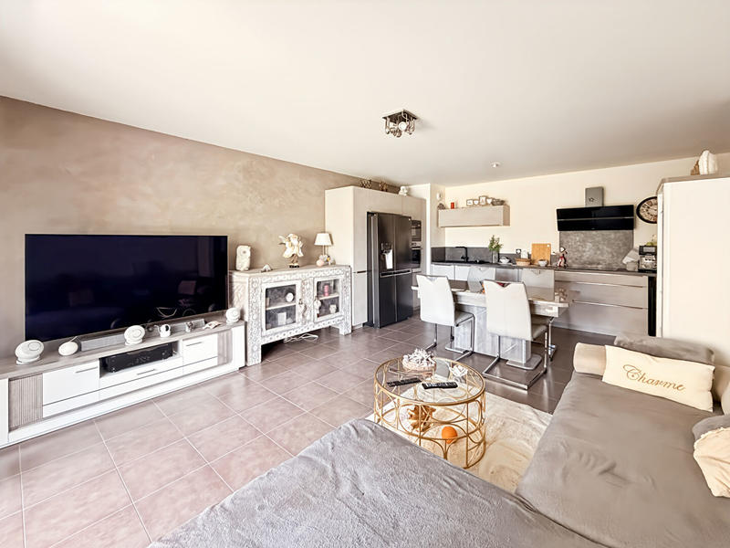 Appartement - 60 m² - 3 pièces