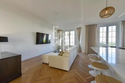 Appartement - 118 m² - 4 pièces