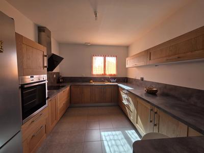 Maison - 104 m² - 5 pièces